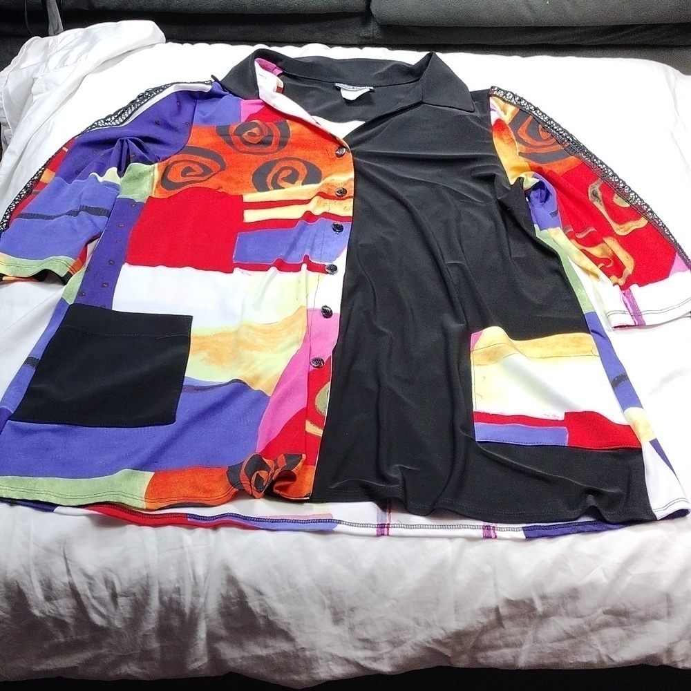 Modes Crystal fashions women 3/4 sleeved button blouse size XL